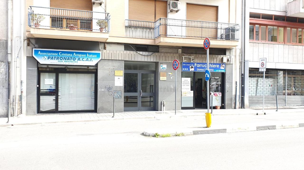 Urban Homy - Bari Centro Apartamento Exterior foto